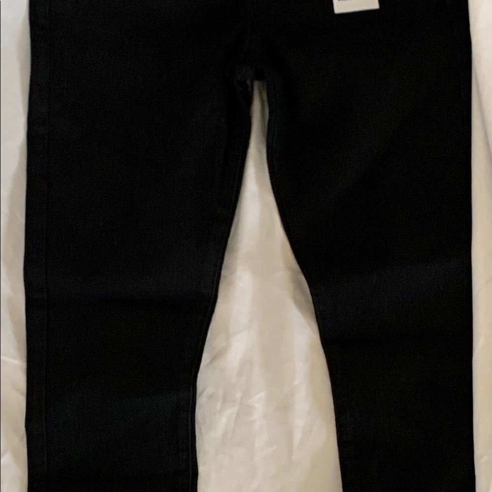 Slim black jeans, nwt